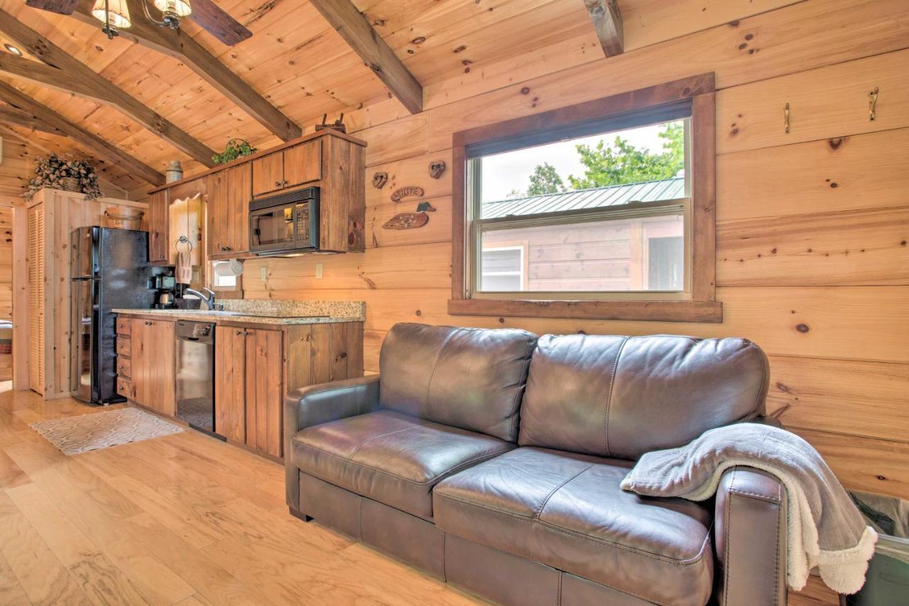 Mill Spring Cabin Near Parker-Binns Winery! Extérieur photo